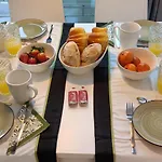 Caires Urban Nest Διαμέρισμα *